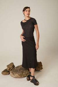 Blusa Preta de Malha com Presponto Vermelho