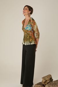 Blusa Estampada com Decote Transpassado e Manga 3/4 Vicente Van Gogh