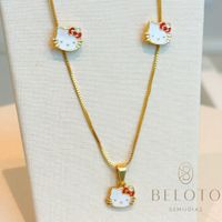 Foto do produto CONJUNTO INFANTIL COLAR + BRINCO HELLO KITTY -  BANHADO A OURO 18K