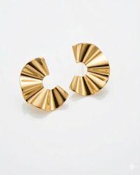 Foto do produto BRINCO MARTELADO MEIA LUA GOLD BANHADO A OURO 18K