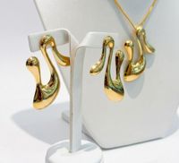 Foto do produto CONJUNTO BRINCO + COLAR ORGANICO RAFAELA BANHADO EM OURO 18K