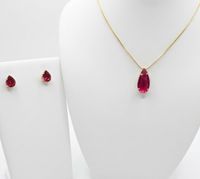 Foto do produto CONJUNTO COLAR + BRINCO GOTA CEREJA - BANHADO EM OURO 18K