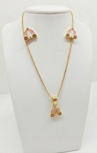 Foto do produto CONJUNTO INFANTIL CARRUAGEM COLAR + BRINCO OURO 18K