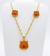 Foto do produto CONJUNTO INFANTIL COLAR + BRINCO CAPIVARA  BANHADO A OURO 18K