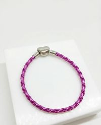 Foto do produto PULSEIRA DE BERLOQUE EM COURINO COM UM BERLOQUE - ROSA C