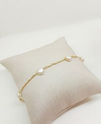 Foto do produto PULSEIRA INFANTIL PEROLAS CORAÇÃO BANHADO A OURO 18K