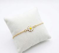 Foto do produto PULSEIRA INFANTIL REGULAVEL MARGARIDA - BANHADA EM OURO 18K
