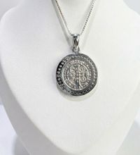 Foto do produto PINGENTE MEDALHA SÃO BENTO BANHADO EM PRATA 925