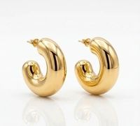 Foto do produto BRINCO MEIA ARGOLA BOLD BANHADO EM OURO 18K