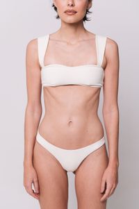 Foto do produto Conjunto de Biquíni Texturizado Alça Larga Off White