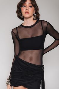 Foto do produto Body Manga Longa de Tule Preto