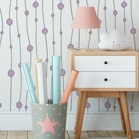 Foto do produto Papel de Parede Linhas e Bolinhas Lilás