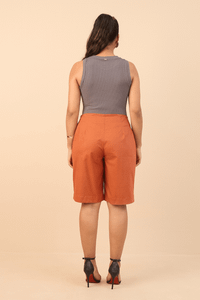 SHORT 204ESSEN