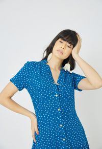 VESTIDO MIDI 005FLORE
