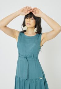 VESTIDO MIDI 011FLORE