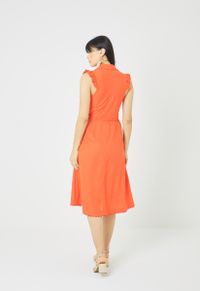 VESTIDO MIDI 017FLORE