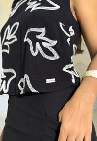 BLUSA COMPRIDA 002AGUAS