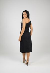 VESTIDO MIDI 008HOBBI