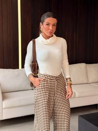 Foto do produto BLUSA BIANCA  OFF WHITE