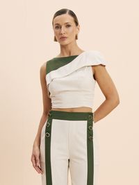 Foto do produto TOP FEMININO BICOLOR ASSIMETRICO 