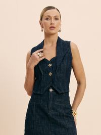 Foto do produto COLETE FEMININO COM LAPELA 
