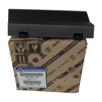 Foto do produto MOLDURA TAMPA DA GRADE CHURRASQUEIRA PARABRISA PARTE PEQUENA FIAT 100171847 IDEA TODOS