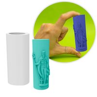 Foto do produto Forma de Silicone Mini Exu Tranca Rua