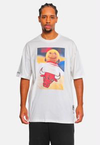 Foto do produto Camiseta Oversized Mitchell & Ness NBA Dennis Rodman Chicago Bulls MN644