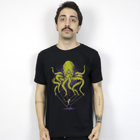 CAMISETA PRETA - POLVO