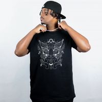 CAMISETA PRETA - METAMORFOSE