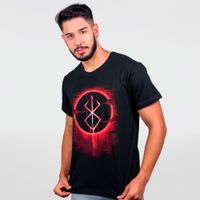 CAMISETA PRETA - BERSERK