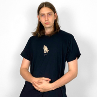 CAMISETA PRETA - MÃOS UNIDAS
