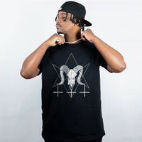 CAMISETA PRETA - SKULL
