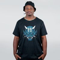 CAMISETA PRETA - BE HOLD