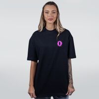 CAMISETA OVERSIZED PRETA - CORTANDO A VISÃO