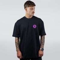 CAMISETA OVERSIZED PRETA - CORTANDO A VISÃO