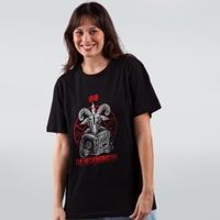 CAMISETA PRETA - READ THE NECROMICON