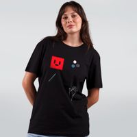CAMISETA PRETA - PATCH