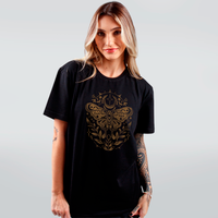 CAMISETA PRETA - MYSTICAL MOTH