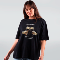 CAMISETA OVERSIZED PRETA - OLHANDO PRA VOCÊ