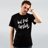 CAMISETA PRETA - LIPSTICK
