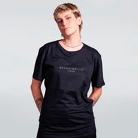 CAMISETA PRETA - QUEM É NEGACIONISTA? BRANCO