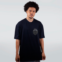 CAMISETA OVERSIZED PRETA - PASSOS SEM PEGADA