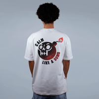 CAMISETA OVERSIZED OFF WHITE - CALM LIKE A BOMB