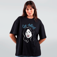 CAMISETA OVERSIZED PRETA - QUE CHATICE!