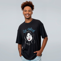 CAMISETA OVERSIZED PRETA - QUE CHATICE!
