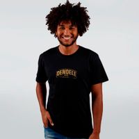 CAMISETA PRETA - DENDELE LOGO