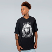 CAMISETA OVERSIZED PRETA - WHO'S AFRAID