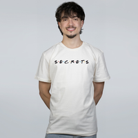 CAMISETA OFF WHITE - SECRETS FRIENDS