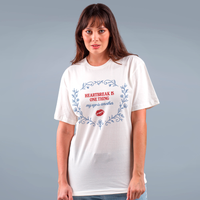CAMISETA OFF WHITE - HEARTBREAK IS ONE THING